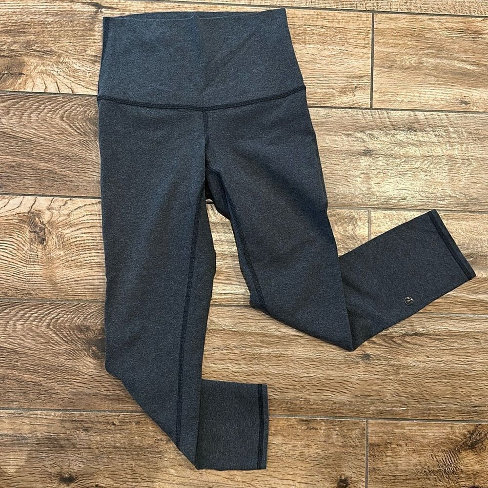 🌟 Lululemon High-Rise Cropped Wonder Under Leggings - Size 4 (tag is mis…